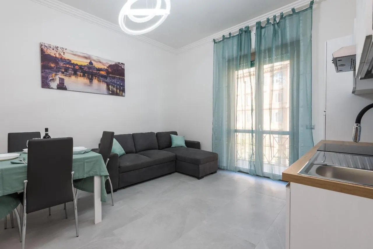 Apartment Vatican Home With Balcony Rome